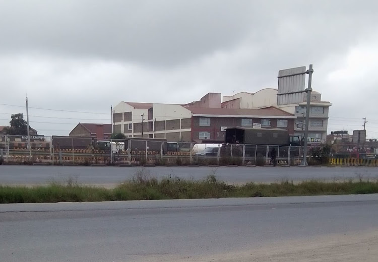 Heavy police presence along the Nairobi - Mombasa highway in Mlolongo, Machakos County on July 18, 2024.