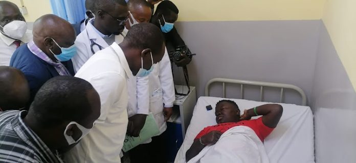 Governor Simba Arati while visiting injured protesters at Kisii Teaching and Referral Hospital Wednesday, July 3, 2024